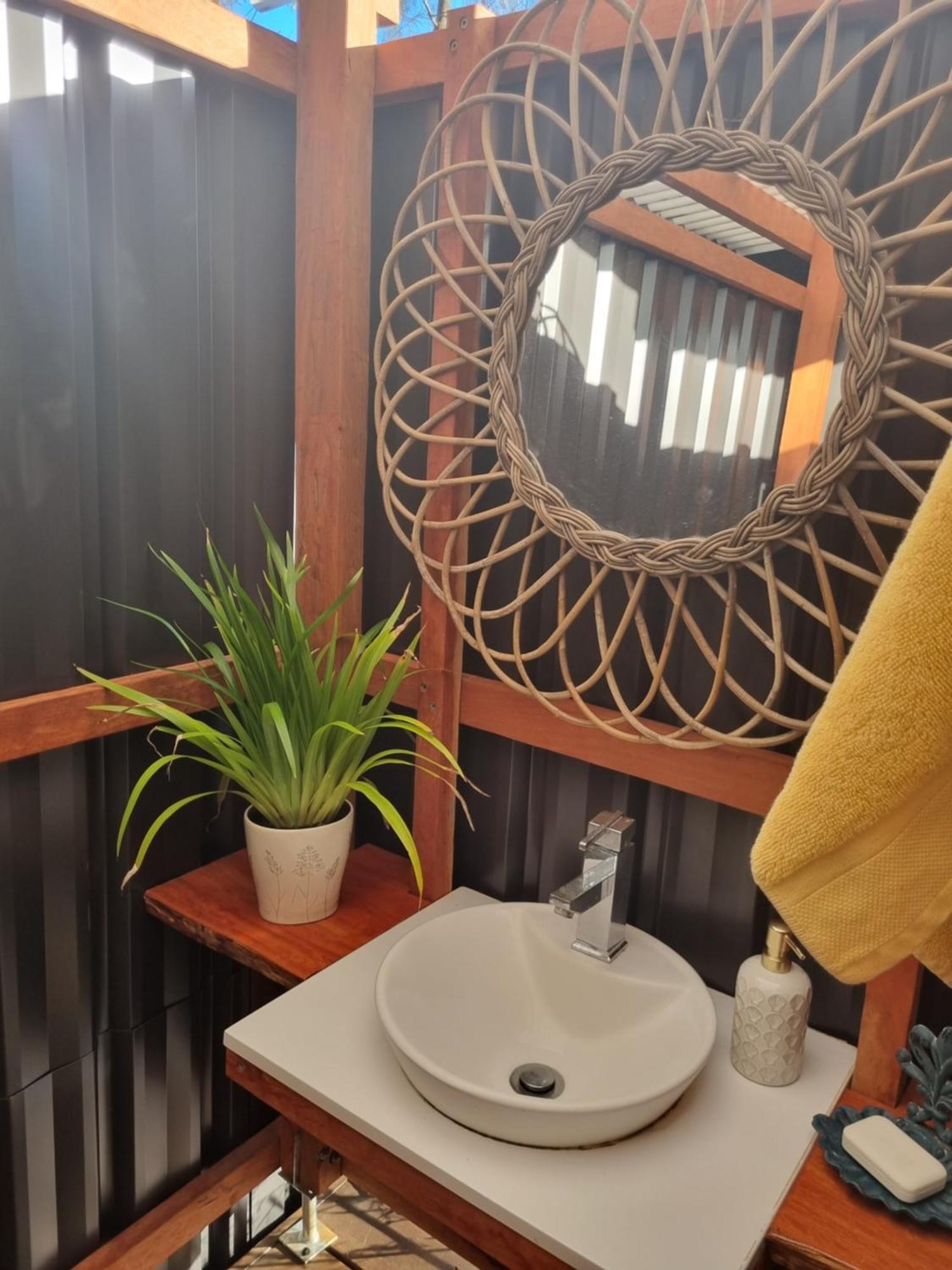 Bed and Breakfast Birdsong Retreat - On Lamb Island Karragarra Island Экстерьер фото